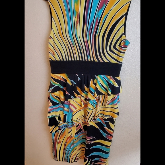 Frank Lyman Design Sleeveless Ruffle Tropical Watercolor Abstract Stretch Dress - Picture 3 of 5